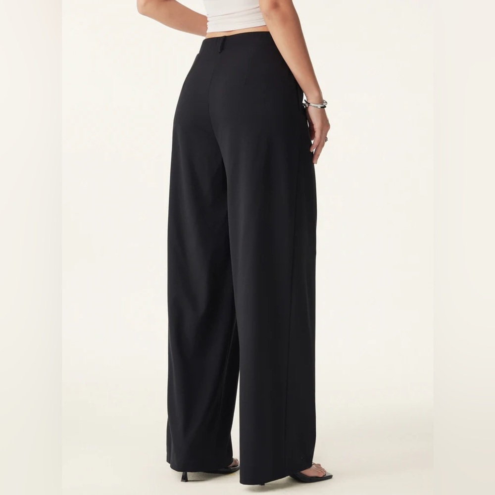 NWT OGL Drapey Bamboo Ponte Mid Rise Wide Leg Trouser in Navy - medium petite - Picture 3 of 7